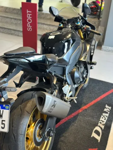 CBR 1000RR-R FIREBLADE SP 