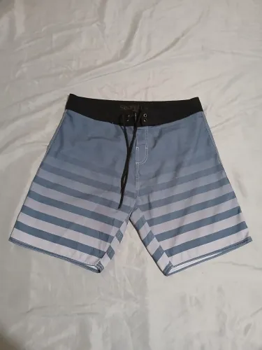 Bermudas masculina usada