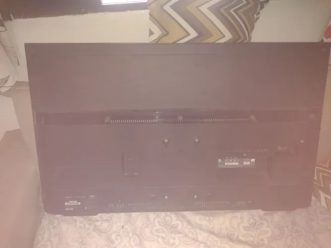 Vendo tv smart led 43polegadas