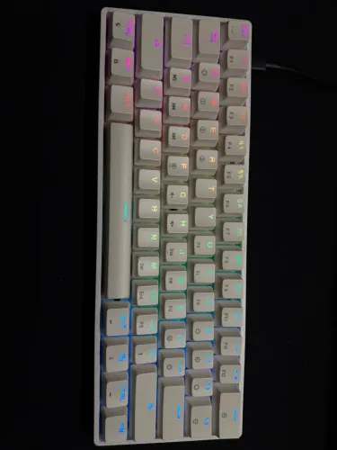 Teclado mecânico Gk61 - Switch Blue - RGB - USB C - Branco