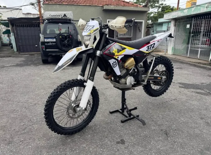 Moto de Trilha Husqvarna 477 TE 2013 Injeção Eletrônica