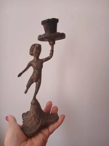 Castiçal em bronze