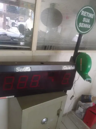 Dispositivo eletrônico de senhas