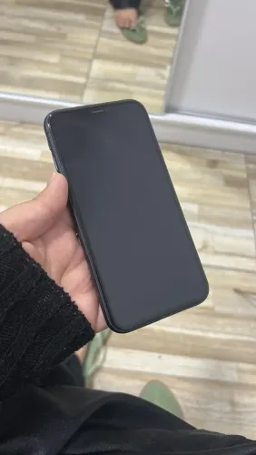 iPhone 11 Preto 128GB - Impecável (Película Frente/Verso + Capinha)
