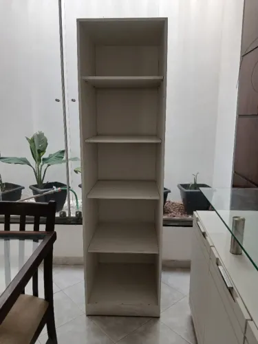 ARMARIO VERTICAL DE MDF