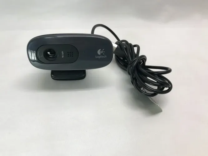 Webcam Logitech C270 HD - Perfeita & Barata
