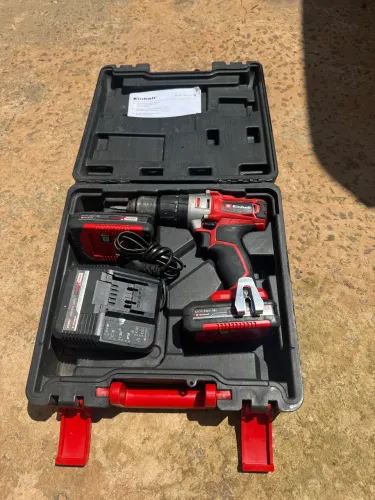 Furadeira e Parafusadeira de impacto Einhel 18V