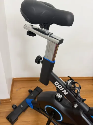 Bike Odin VMAX + Banco Profissional Extra instalado - R$ 1.250