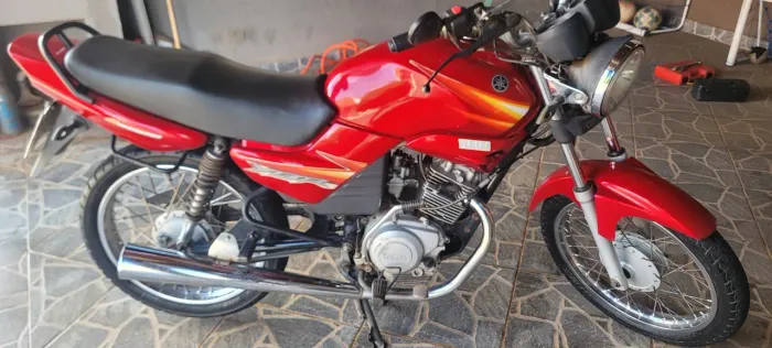 Vendo moto YBR 125