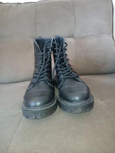 Estou vendendo bota