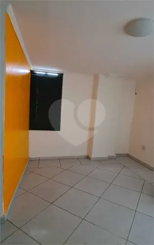 Kitnet à venda em Centro - SP