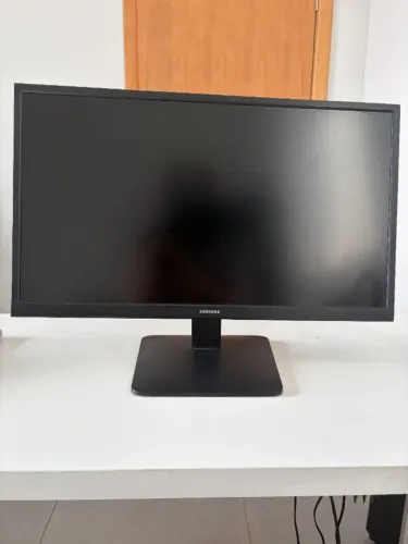 Monitor Samsung 22? LED S22A33 Completo