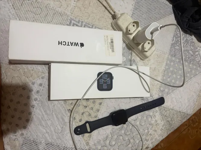 Relógio Apple watch Gen 2 ORIGINAL e ainda na garantia.