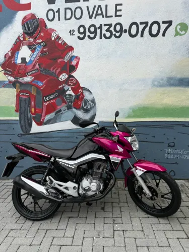 Titan 160 personalizada 
