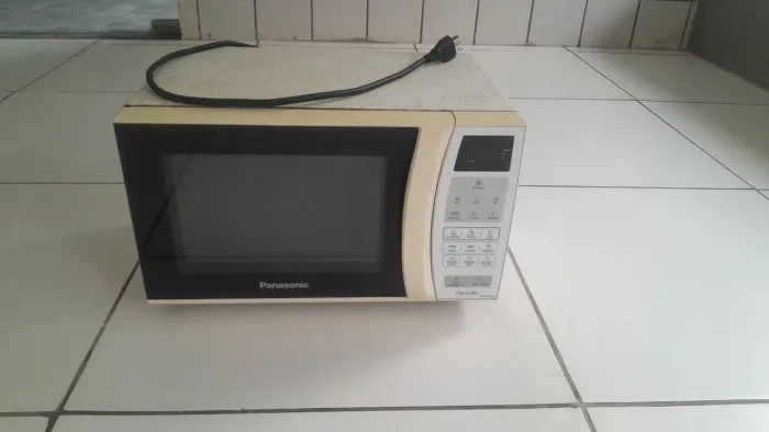 Micro-ondas Usado Com Defeito