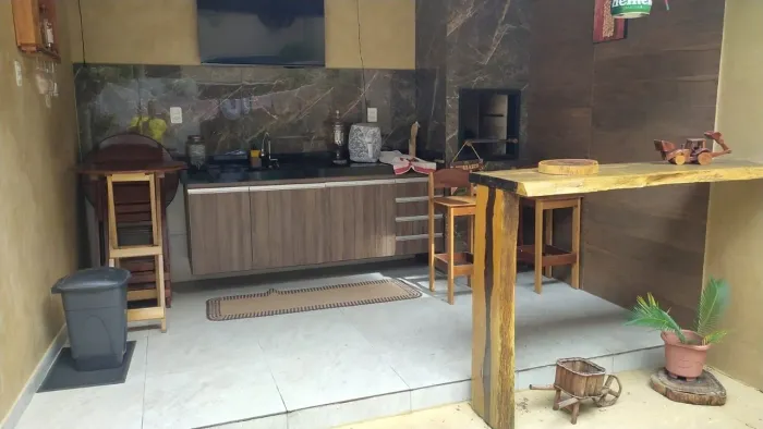 Casa 2 Pavimentos na Sacramenta Planejados, Segurança Completa e Ótima Localização
