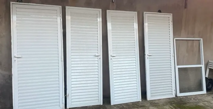 Portas e janela de alumínio