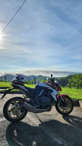 Oportunidade única/CB 1000r 