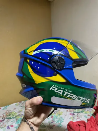Capacete Patriota Novo!