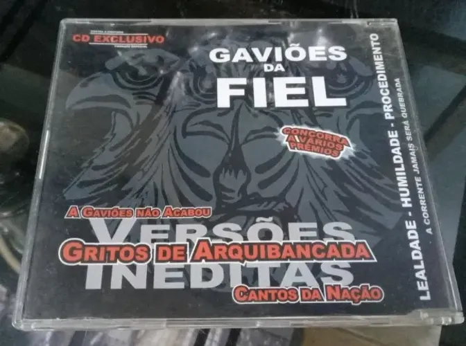 CD Raro Gaviões da Fiel Corinthians - Gritos de Arquibancada