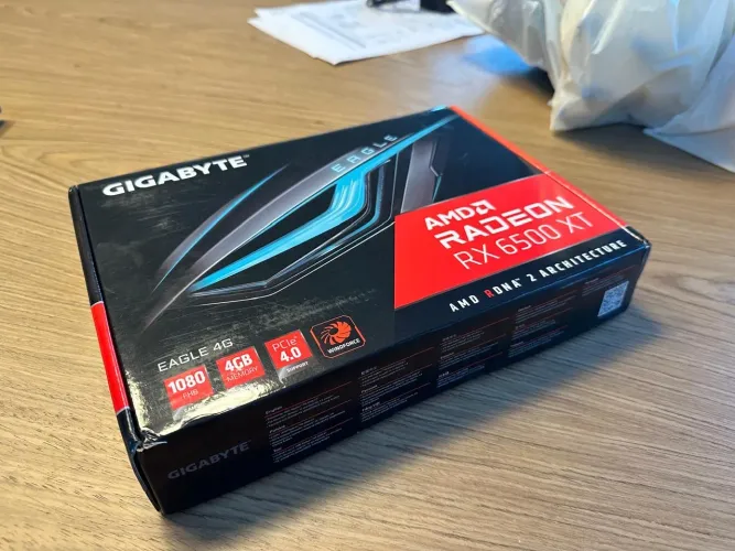Placa de Vídeo Gigabyte AMD Radeon RX 6500 XT Eagle, 4GB GDDR6, FSR, Ray Tracing