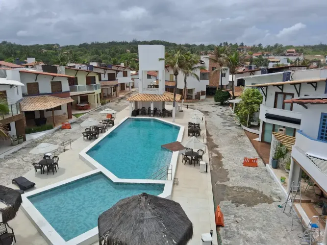 Casa 4/4, Cond. Mediterranean Sea, beira mar praia de Tabatinga