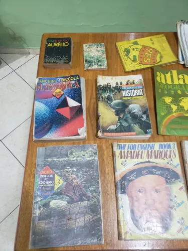 Livros diversos