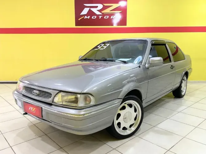 Ford Versailles GL 1.8i / 1.8 2P E 4P (álcool) 1993