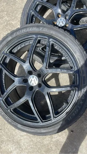 Jogo de roda aro 20 5/100 Golf T Cross