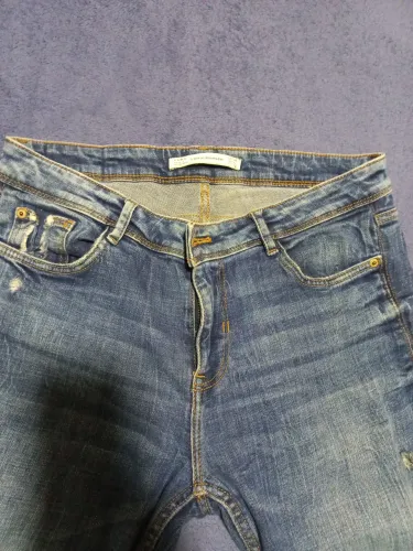 Calça jeans da zara