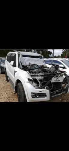 Sucata de Pajero full HPE 3.2 automática 2016
