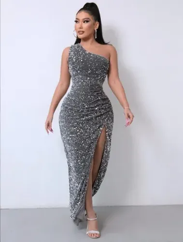 Vestido de festa em paetê