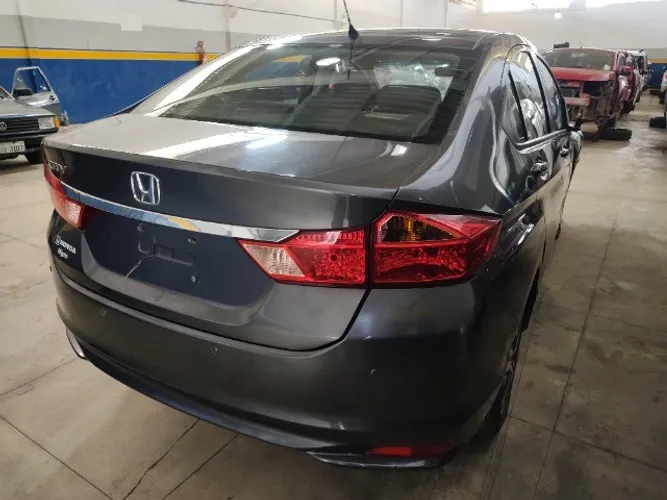 Sucata Honda city 2017
