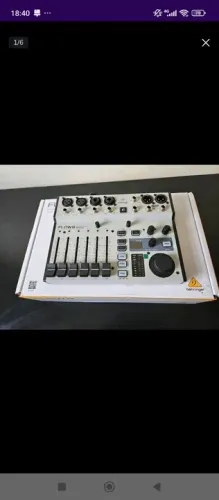 Mesa Behringer Flow 8 Digital 8 Entradas