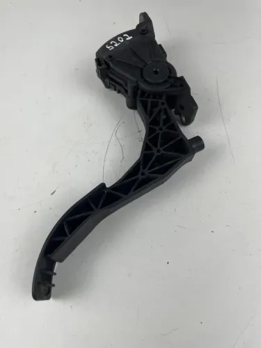 Pedal Acelerador Eletrônico Com Módulo Gol Fox Polo Saveiro 2014