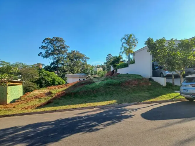 Terreno-À VENDA-Condominio Residencial Villa Ravenna-Itatiba-SP