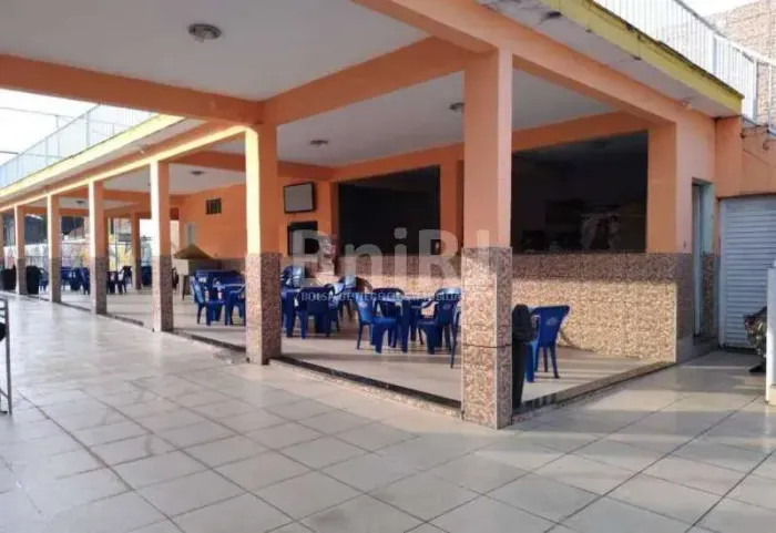 Campo de grama sintética
