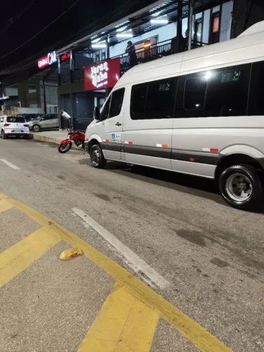 Aluguel de van com motorista 