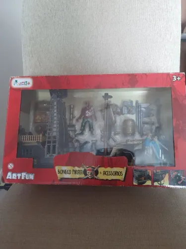 Navio pirata com acessórios <br>Novo