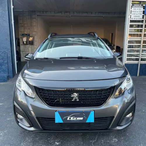 Peugeot 2008 Allure Pack 1.6 2022 Aut.