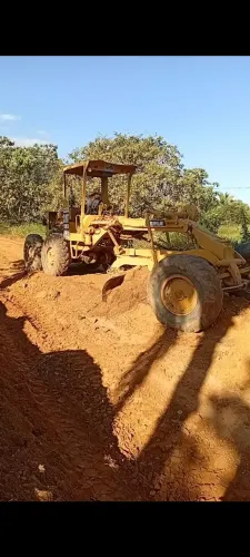 Motoniveladora  120 b+caminhão  pipa