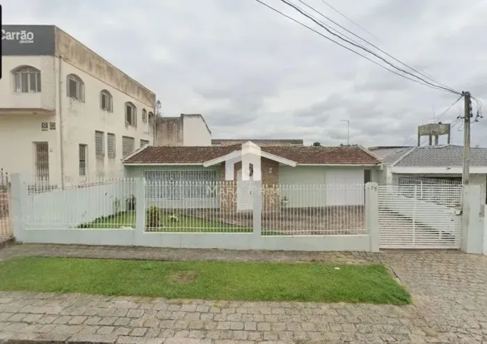 Terreno com 03 casas à venda por R$1.350.000,00 - Tarumã - Curitiba/PR