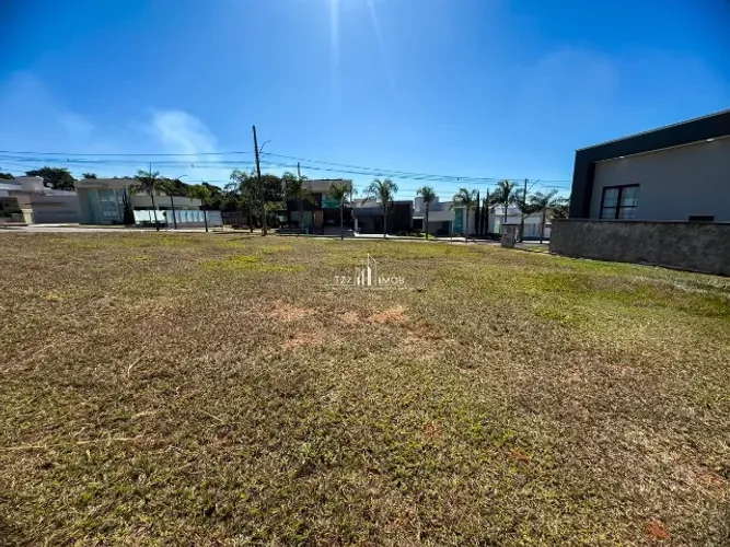 Lote Jardim Veneza - Lote com 360,00m² - Sem vizinho de frente, Por Apenas R$ 235.000,00