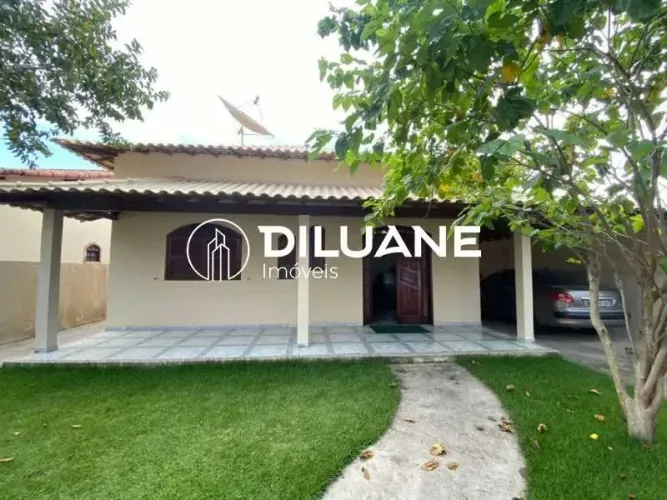 Casa em condomínio, 3 quartos (1 suíte), vaga de garagem, em Araruama