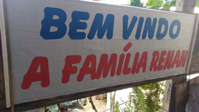 Faixas de rafia pintada a mão 
