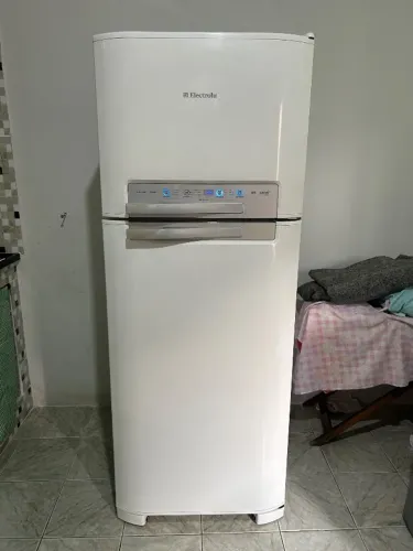 Geladeira Duplex 402 L Frost Free Electrolux Dfn49 (Necessária troca de compressor) 