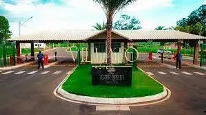 EXCELENTE LOTE NO CONDOMÍNIO FECHADO TERRA SANTA MONTE SIÃO / TRINDADE - GO