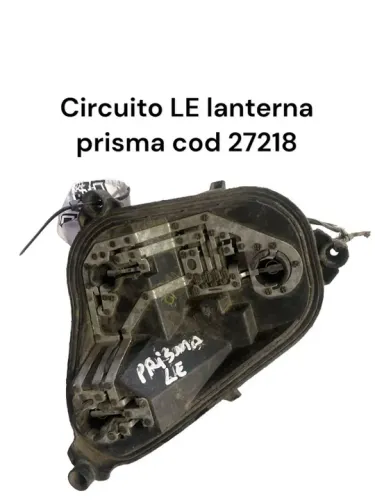 Lanterna Traseira Prisma LE 2013 - 2017