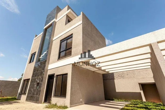 Sobrado com 3 dormitórios à venda, 130 m² por R$ 990.000,00 - Campo Comprido - Curitiba/PR