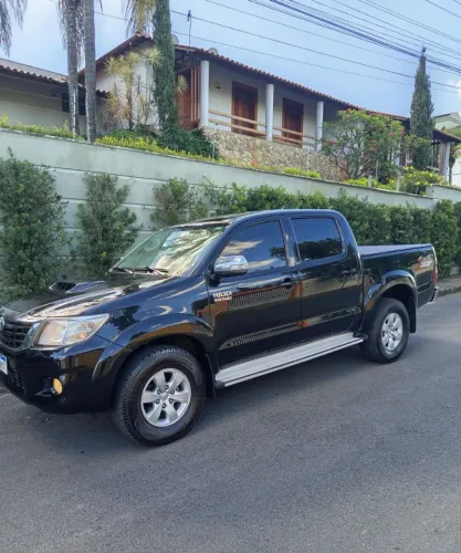 Toyota Hilux CD SRV D4-d 4X4 3.0 TDI Diesel AUT 2012